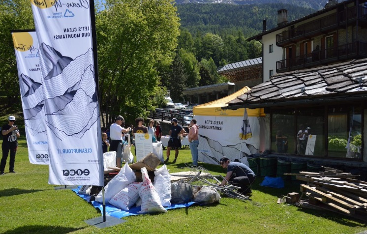 Courmayeur – Raccolti 636kg di rifiuti durante la giornata di PuliAMO Courmayeur