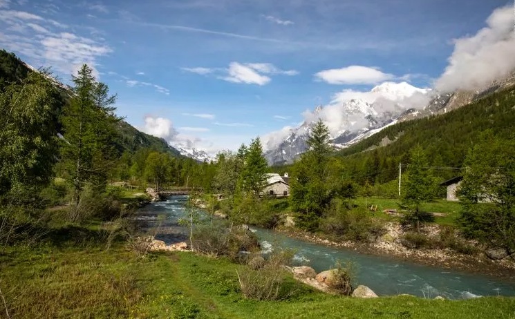 Courmayeur – Val Ferret – Riapertura al transito tra la località Lavachey e la località Arpnouva