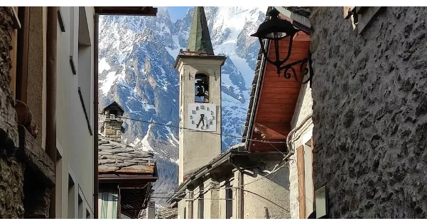 Courmayeur – A Dolonne “Dante per i borghi -Viaggio favoloso nell’Italia che c’è” – 5 luglio