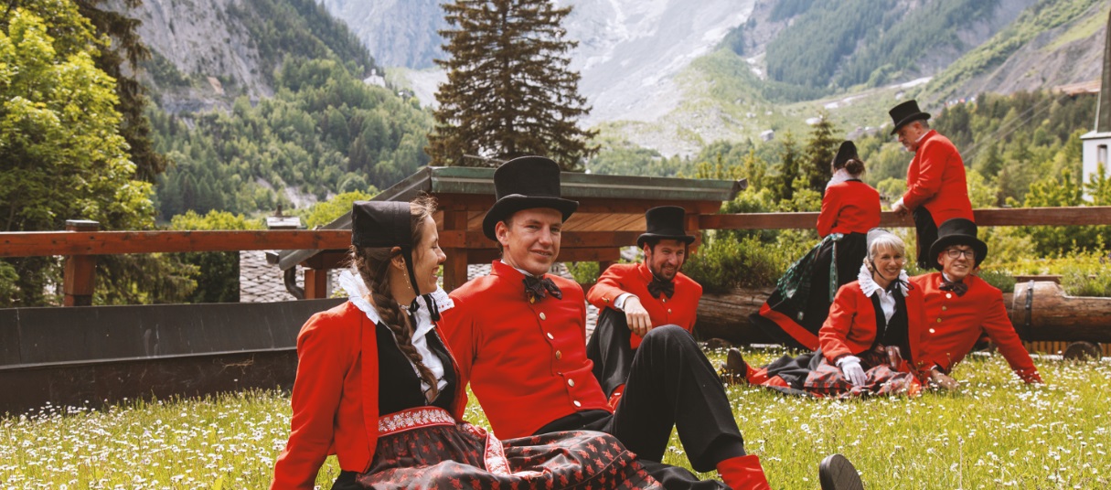 Courmayeur – 70′ Anniversario de Les Badochys de Courmayeur: festa nel week end